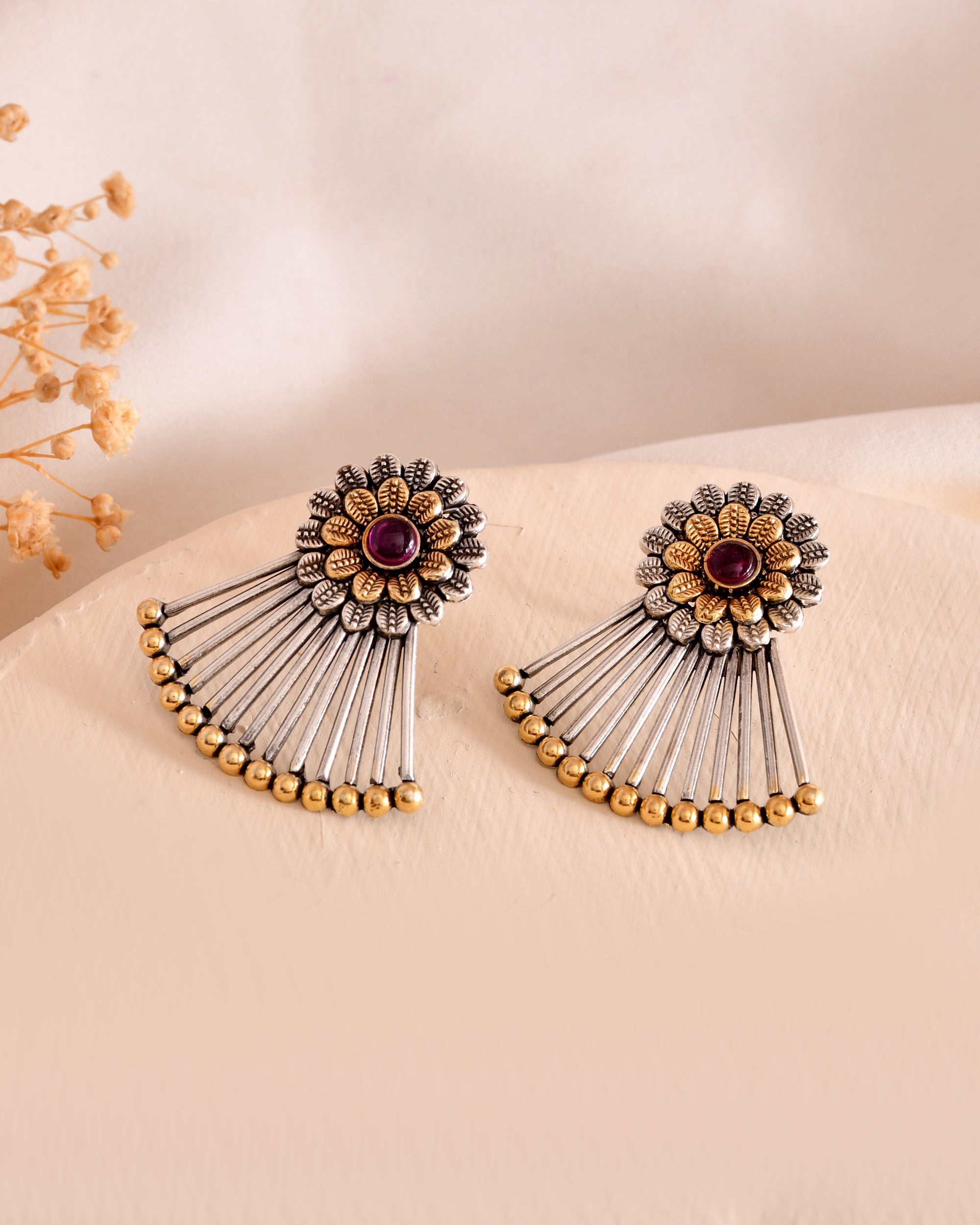 Roohi Fusion Glow 925 Sterling Silver Earring